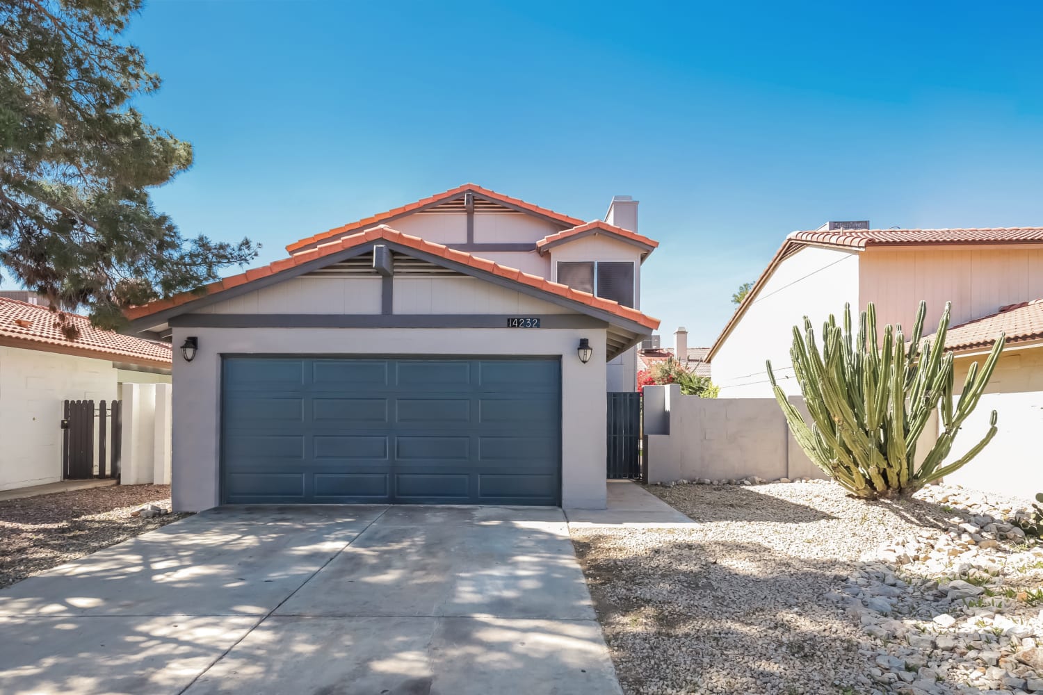 Front of 14232 N 50Th Ave, Glendale, AZ