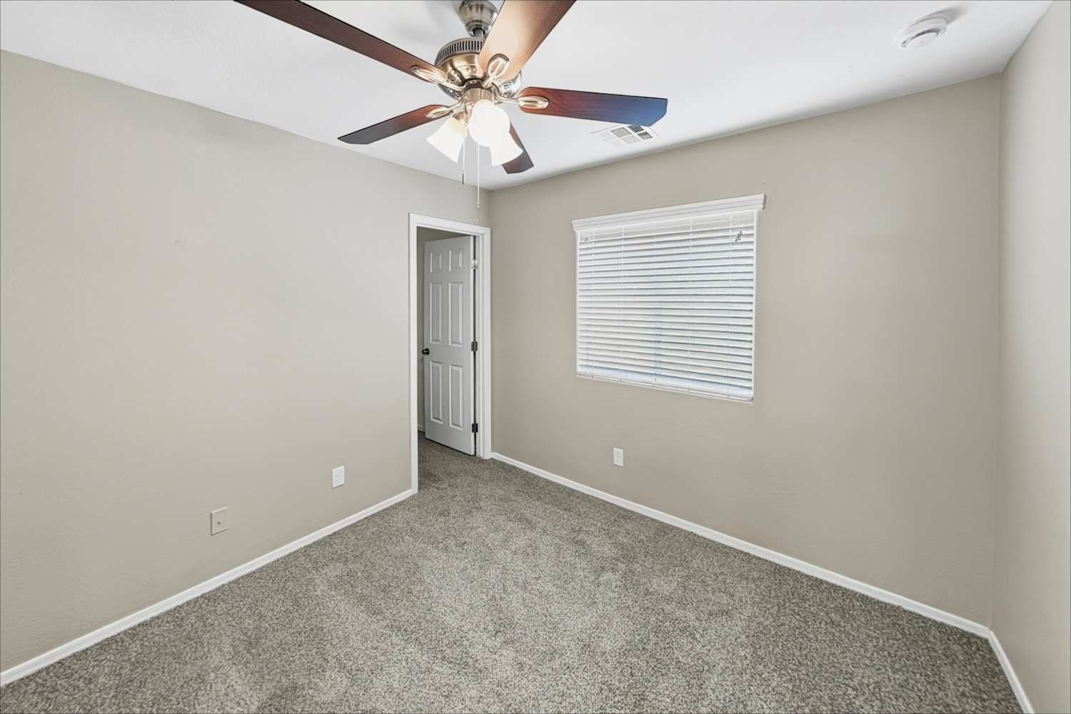 1425 E Lakeview Dr, San Tan Valley photo 13