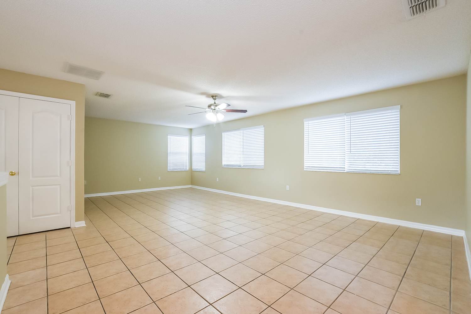 14344 Lake Underhill Rd, Orlando photo 8
