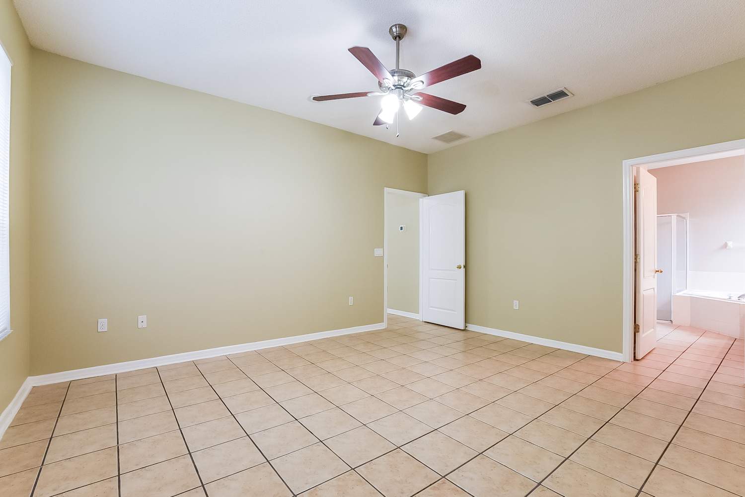 14344 Lake Underhill Rd, Orlando photo 10