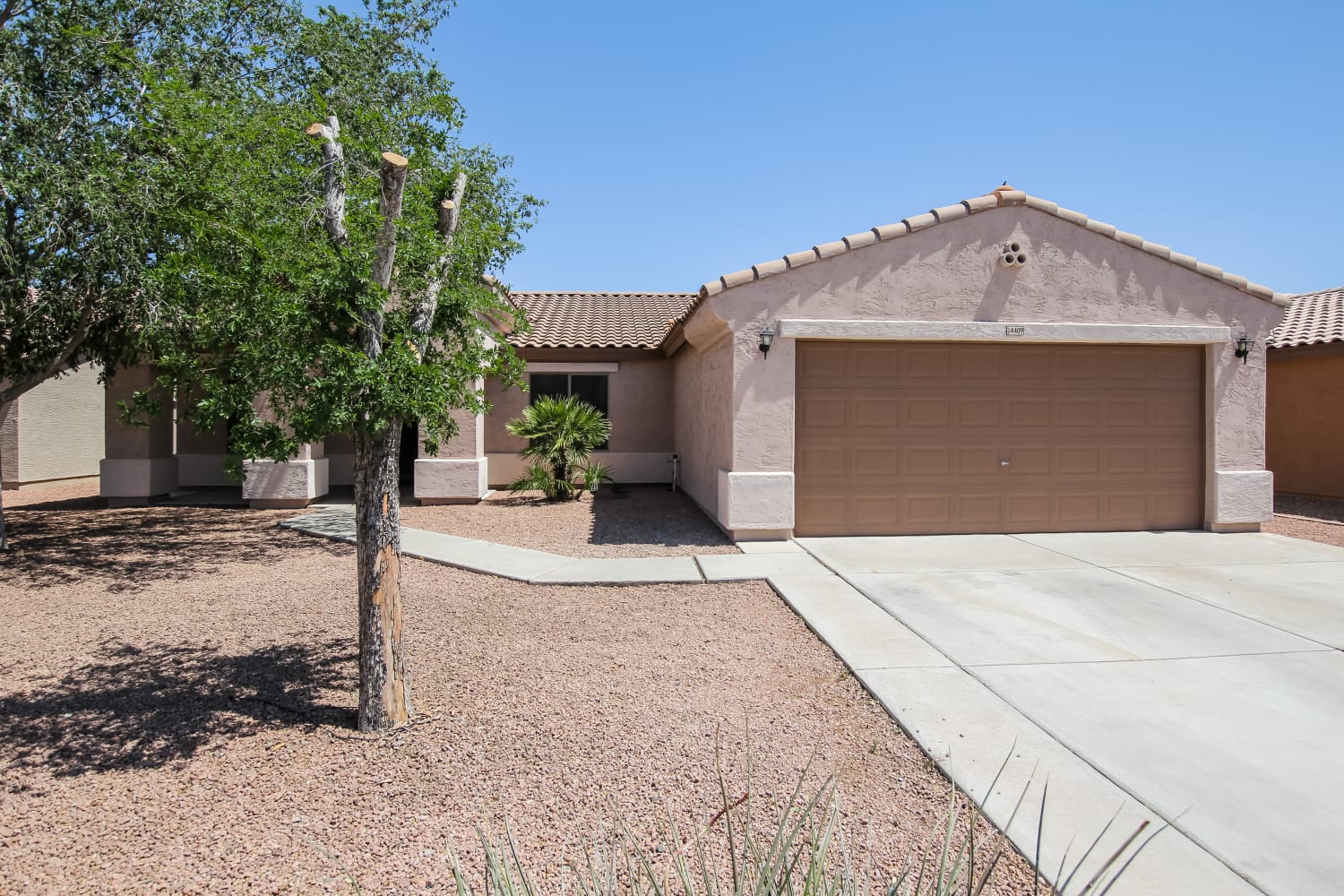 14409 N 150th Ave, Surprise photo 1