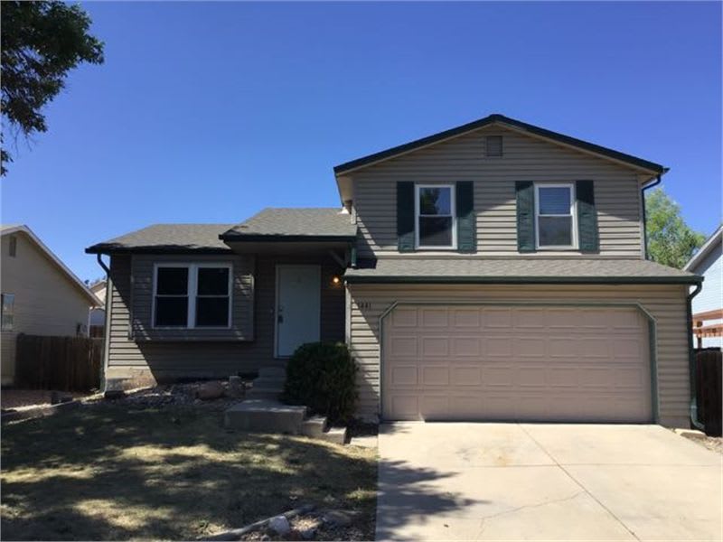 Front of 1441 S Cathay St, Aurora, CO