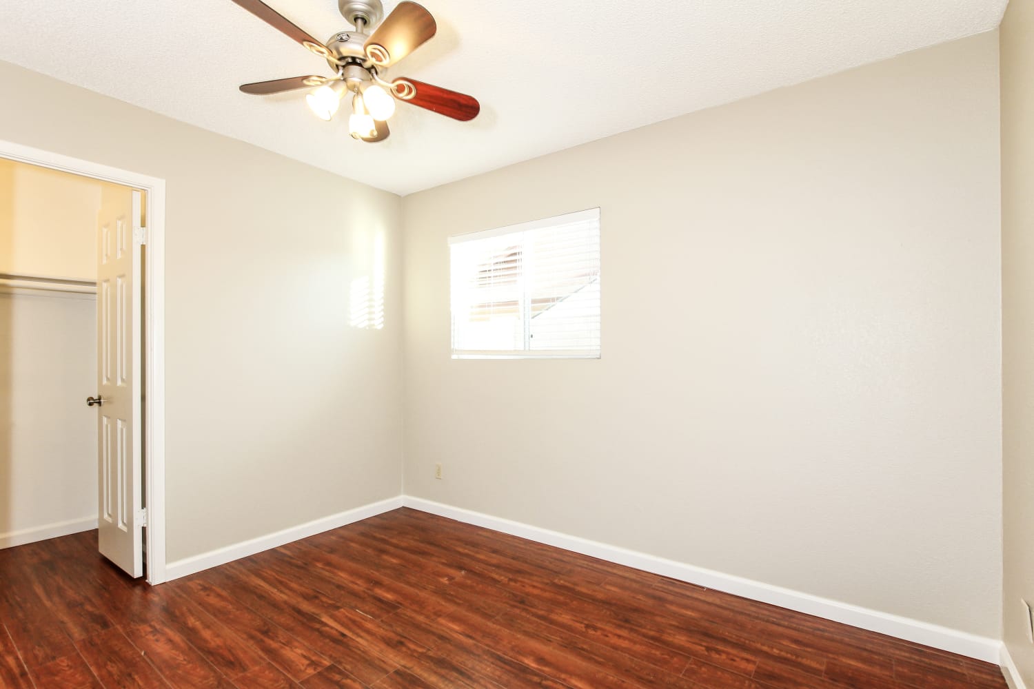 14419 N 52nd Ln, Glendale photo 13