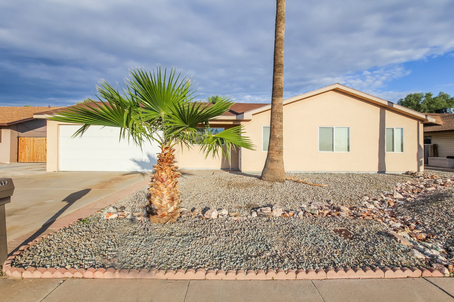 14419 N 52nd Ln, Glendale photo 1