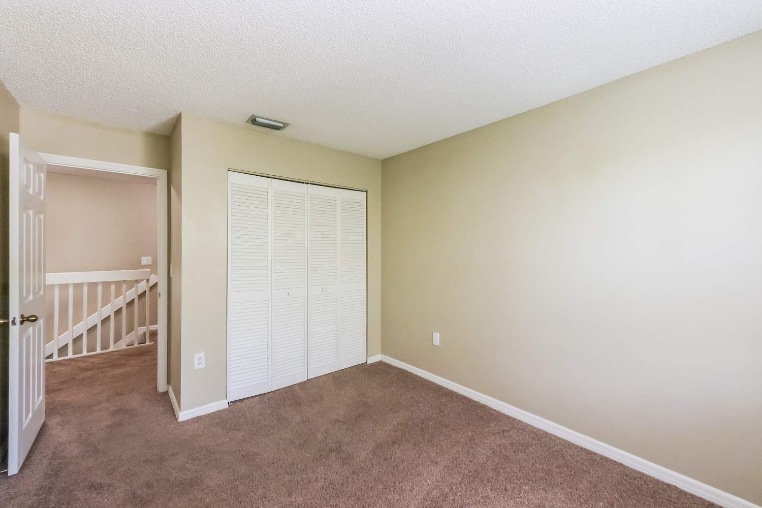 146 Gables Blvd, Weston photo 13