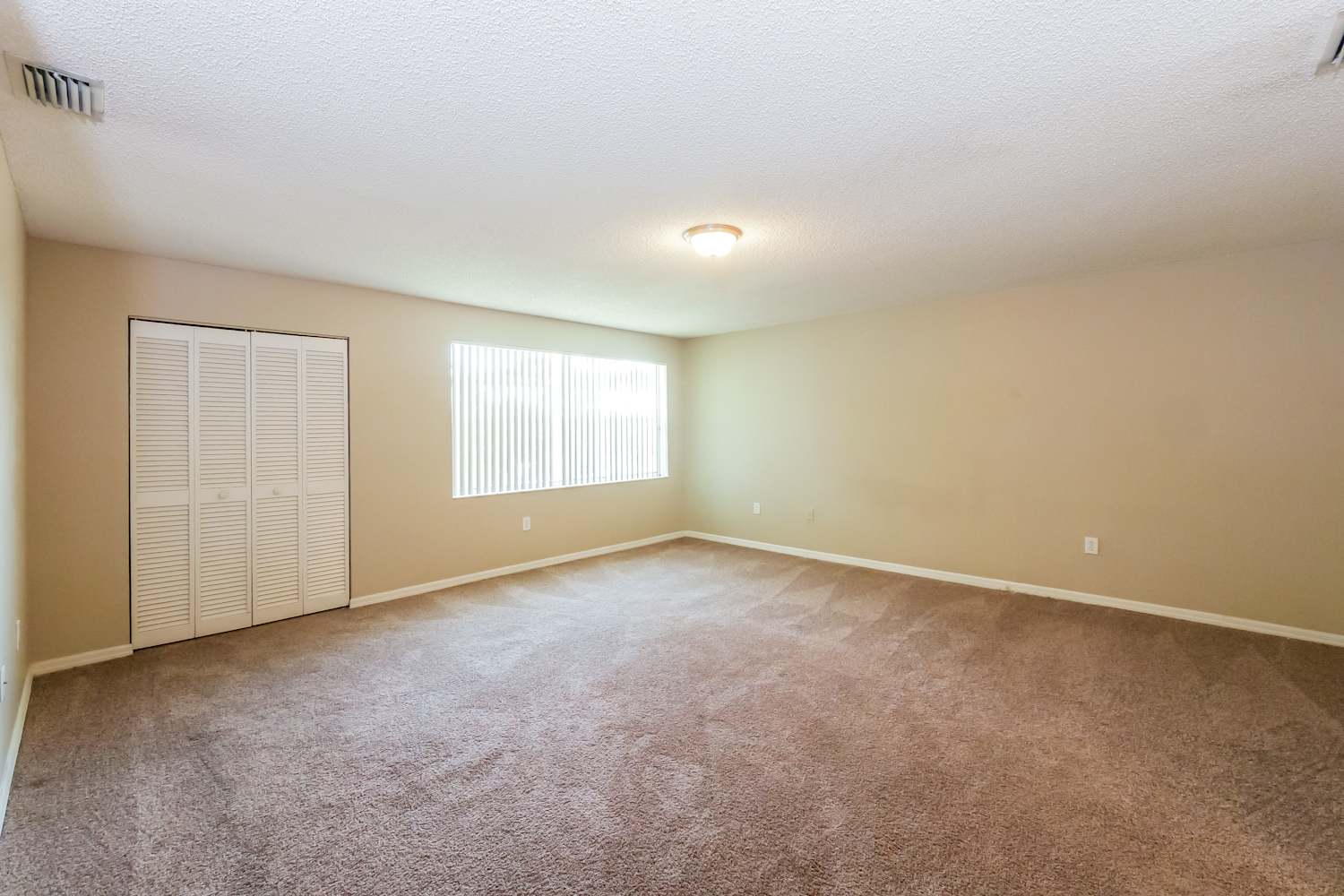 146 Gables Blvd, Weston photo 9