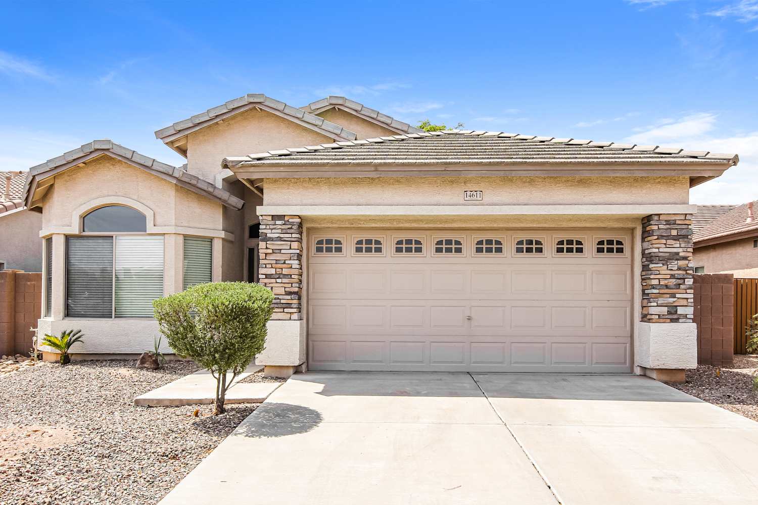14611 W Acapulco Ln, Surprise photo 1