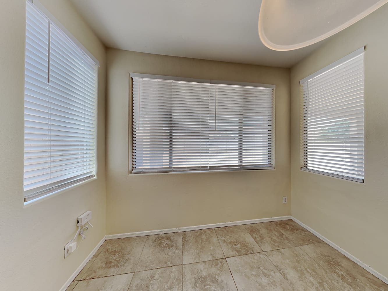 14682 W Mandalay Ln, Surprise photo 6