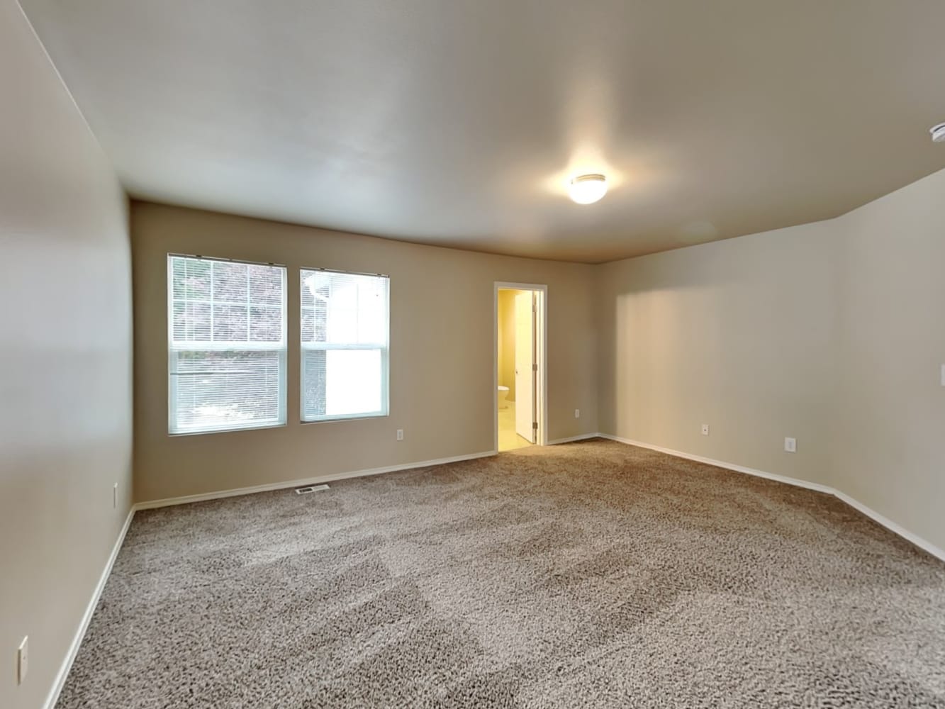 14688 Ravenwood Rd SE, Monroe photo 12