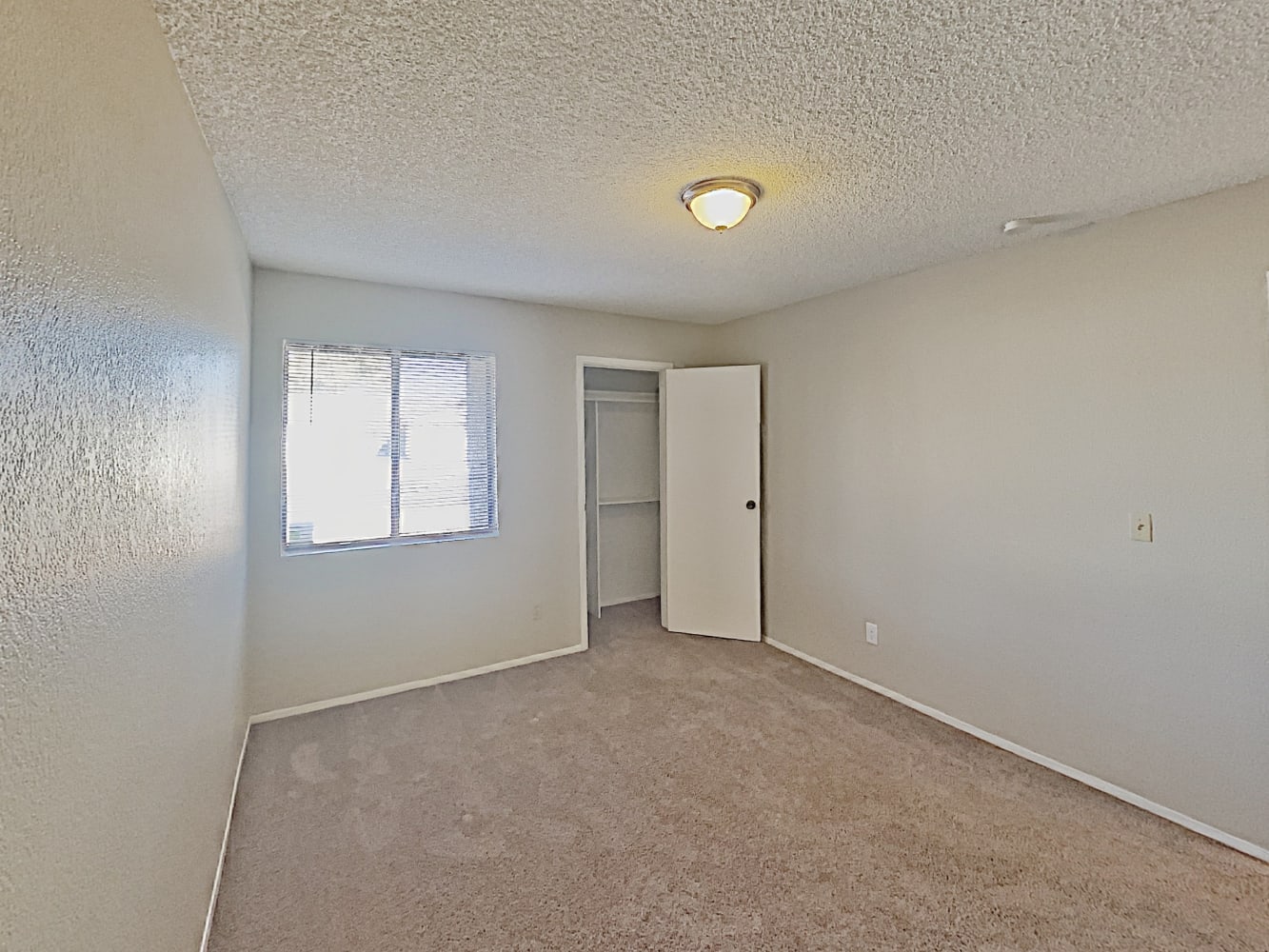 147 W Hillside St, Mesa photo 14