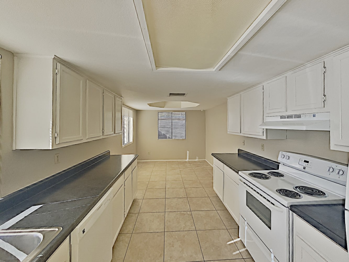 147 W Hillside St, Mesa photo 8