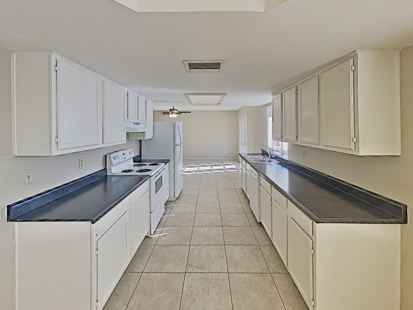 147 W Hillside St, Mesa photo 7