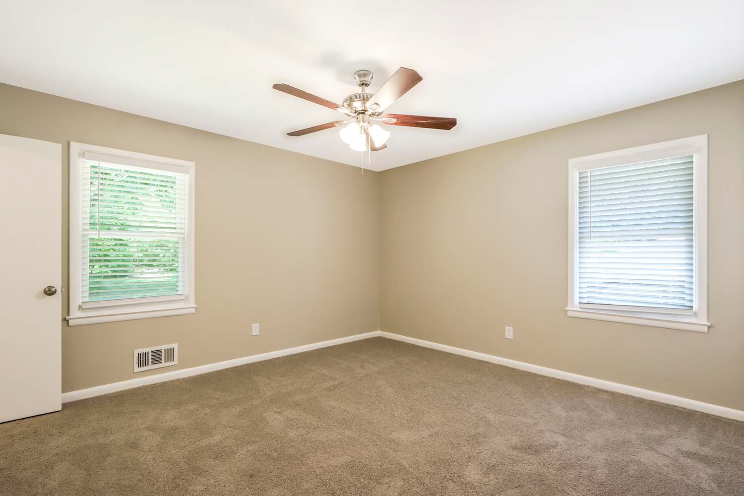 1470 W Austin Rd, Decatur photo 15