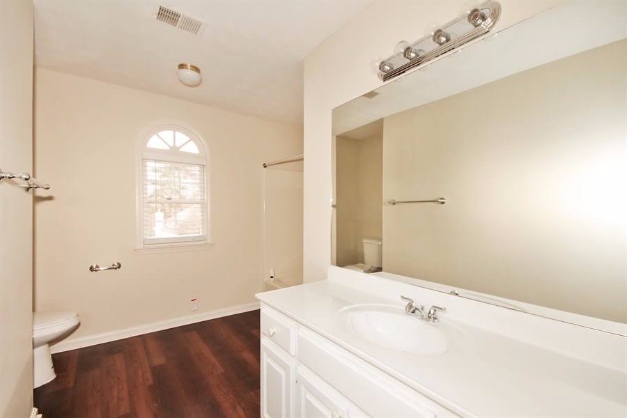 1480 Meadow Oak Dr, Snellville photo 15