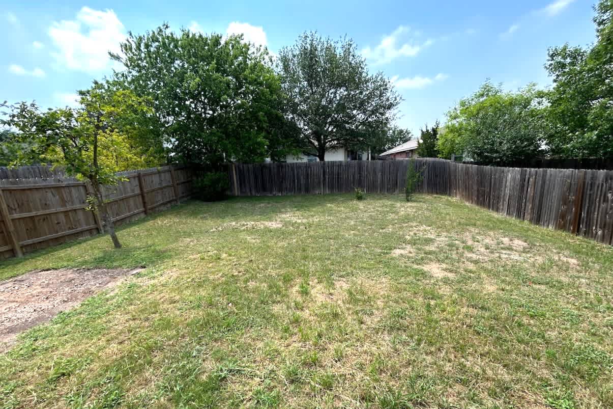 14820 Lipton Lane, Pflugerville photo 16