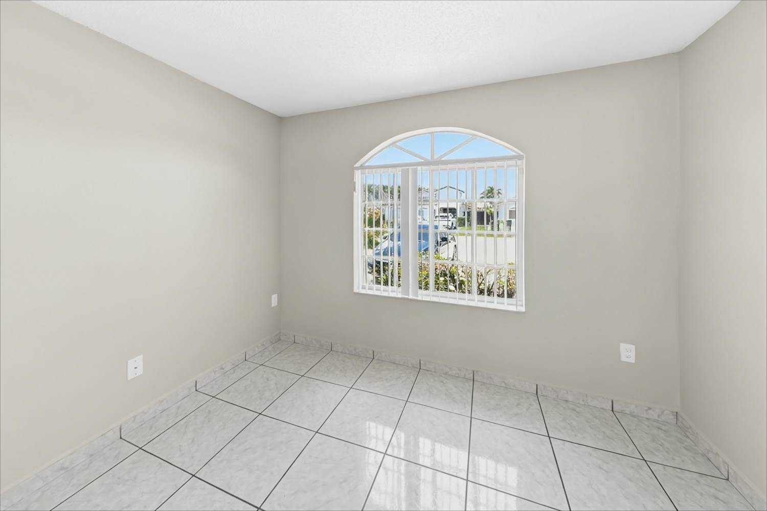 14936 SW 39th St, Miami photo 16