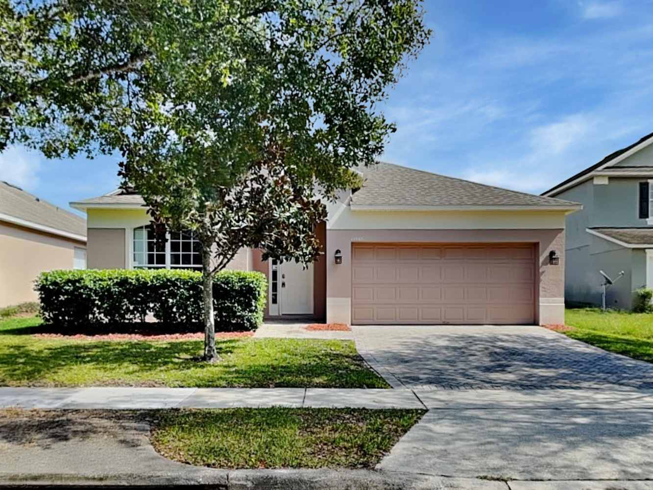 Front of 14948 Stonebriar Way, Orlando, FL