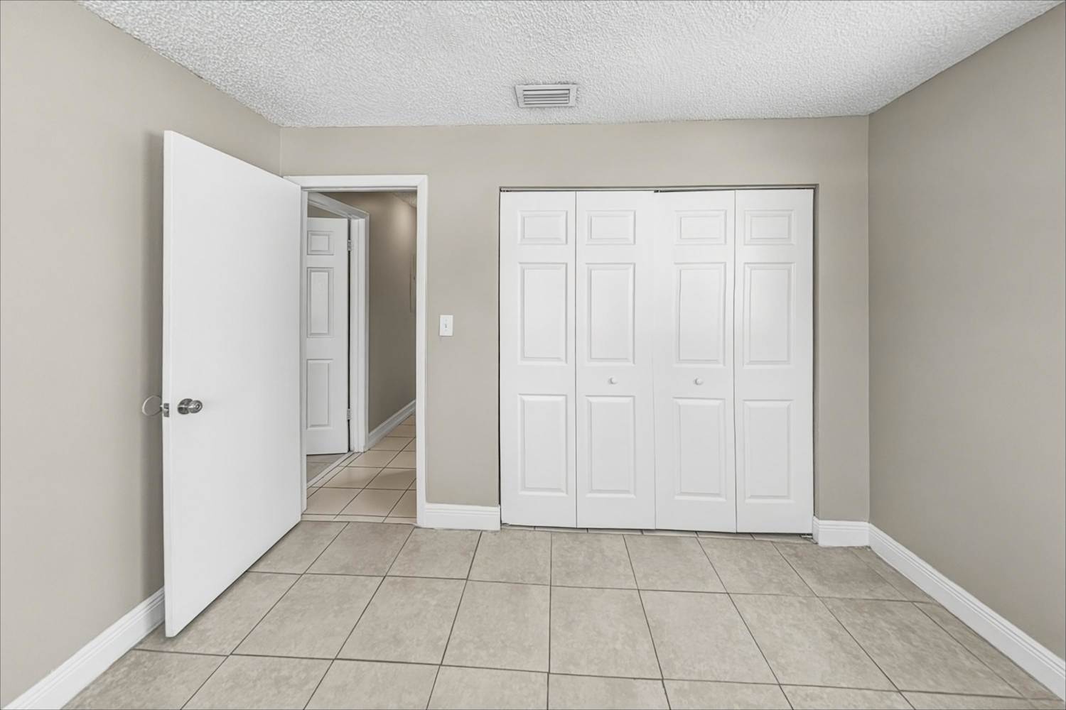 14971 SW 92nd Ter, Miami photo 9