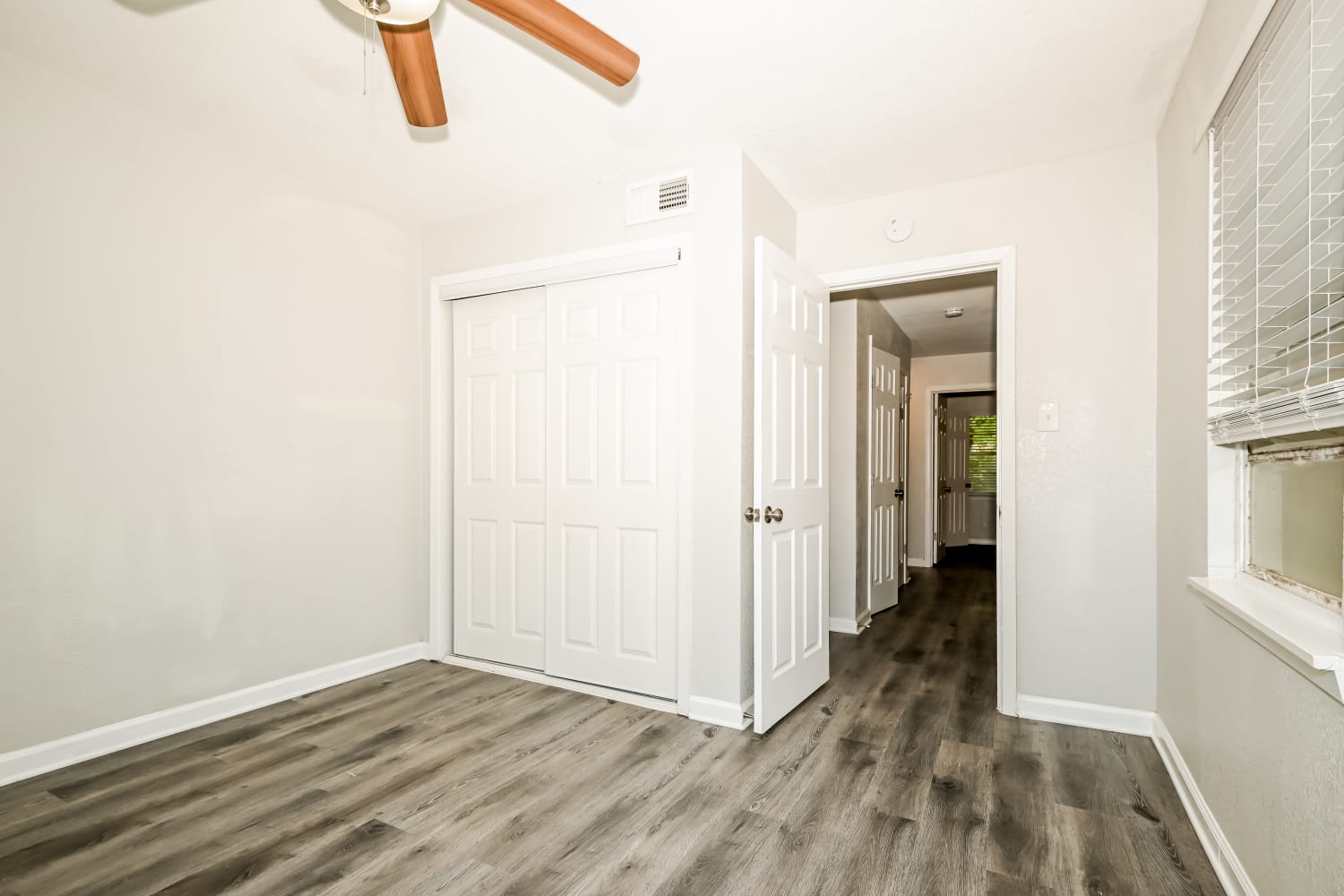 1501 Juanita, Arlington photo 8