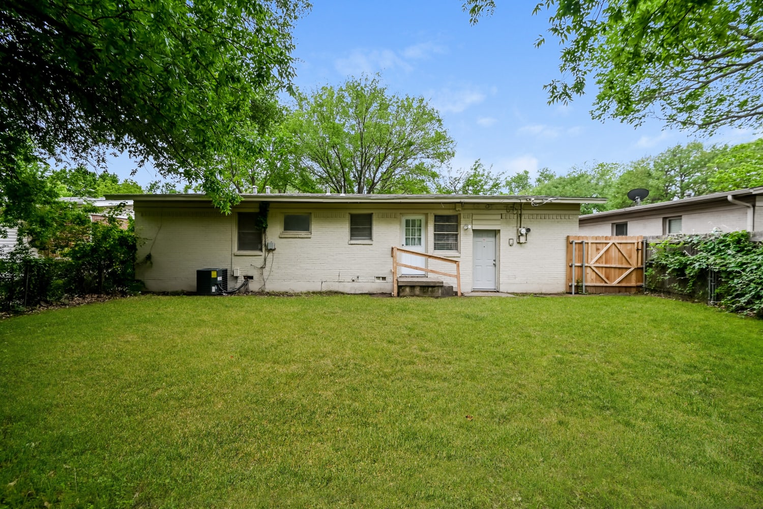 1501 Juanita, Arlington photo 15