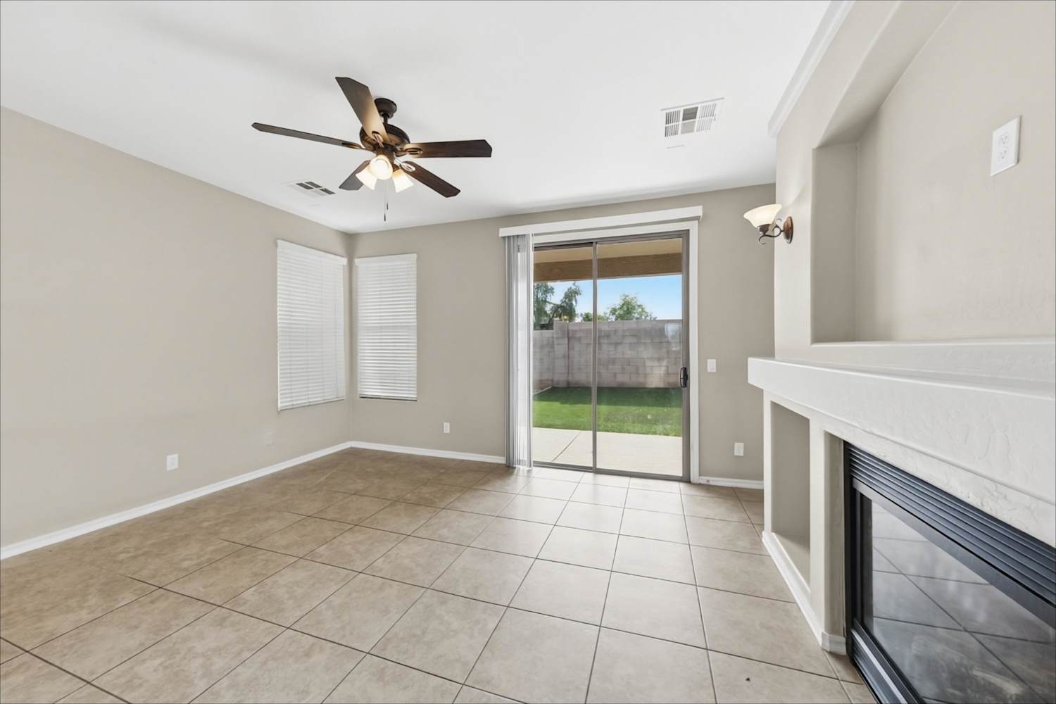 15050 N 145th Ln, Surprise photo 6