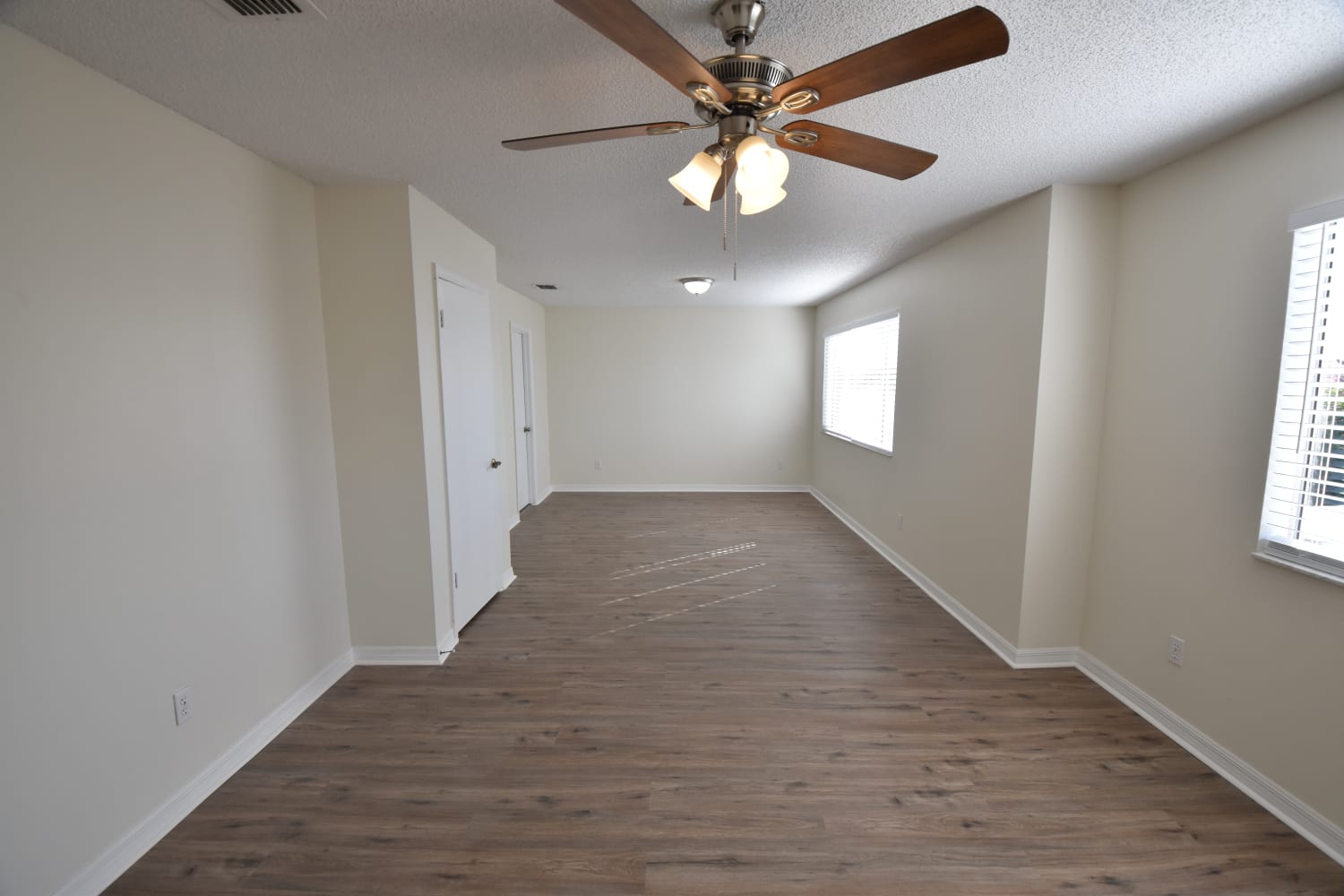 1506 Avleigh Cir, Orlando photo 9