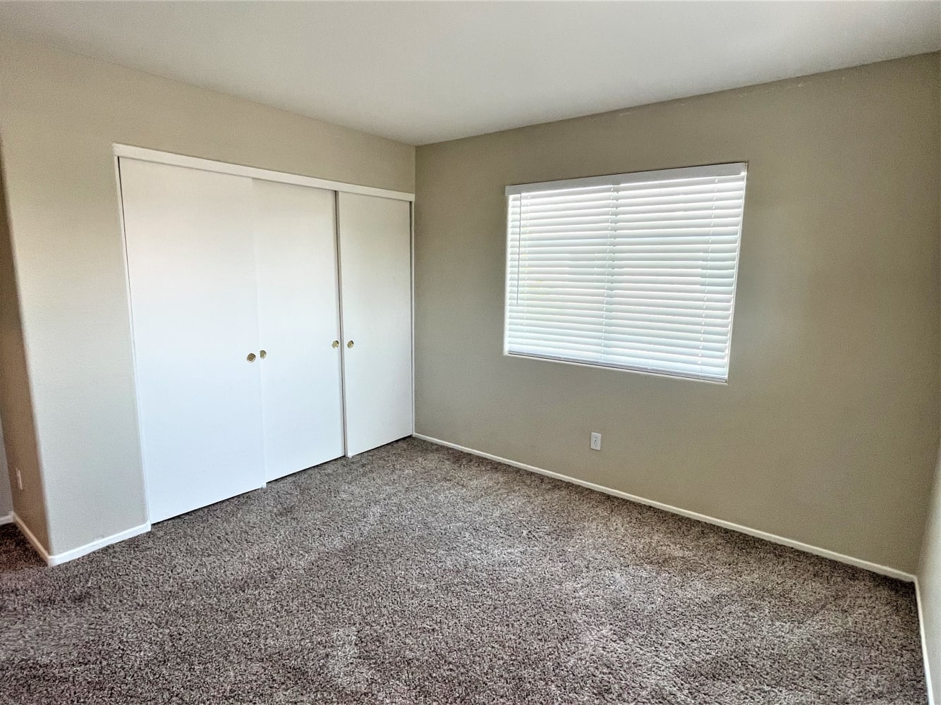 1512 Auburn Valley Ave, Las Vegas photo 7