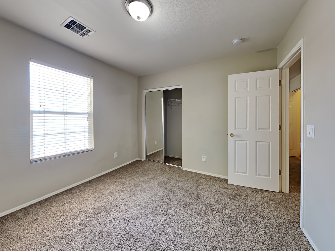 1515 E Sheraton Ln, Phoenix photo 14
