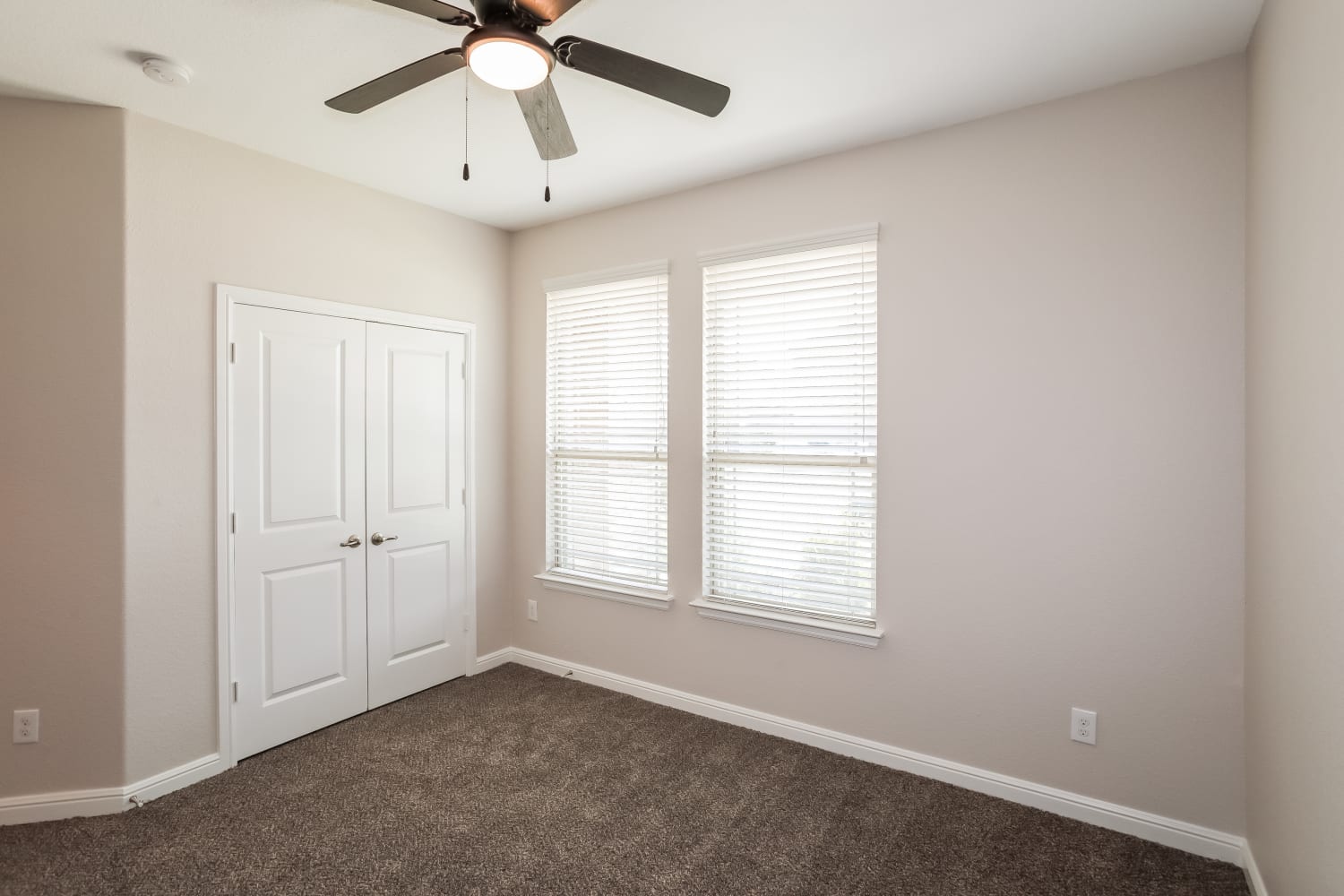 1517 Bunting Dr, Northlake photo 9