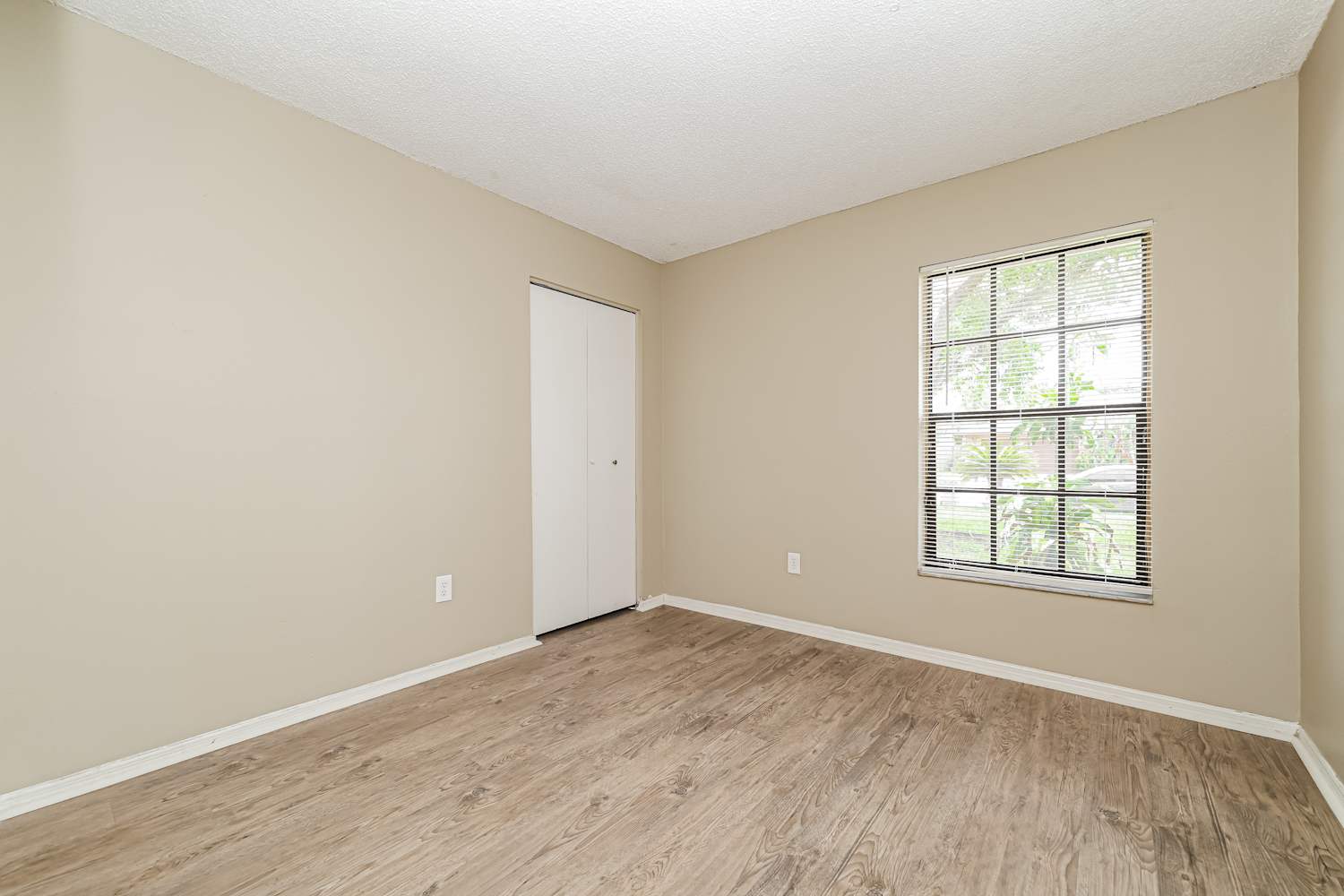 1517 Kestrel Way, Brandon photo 10