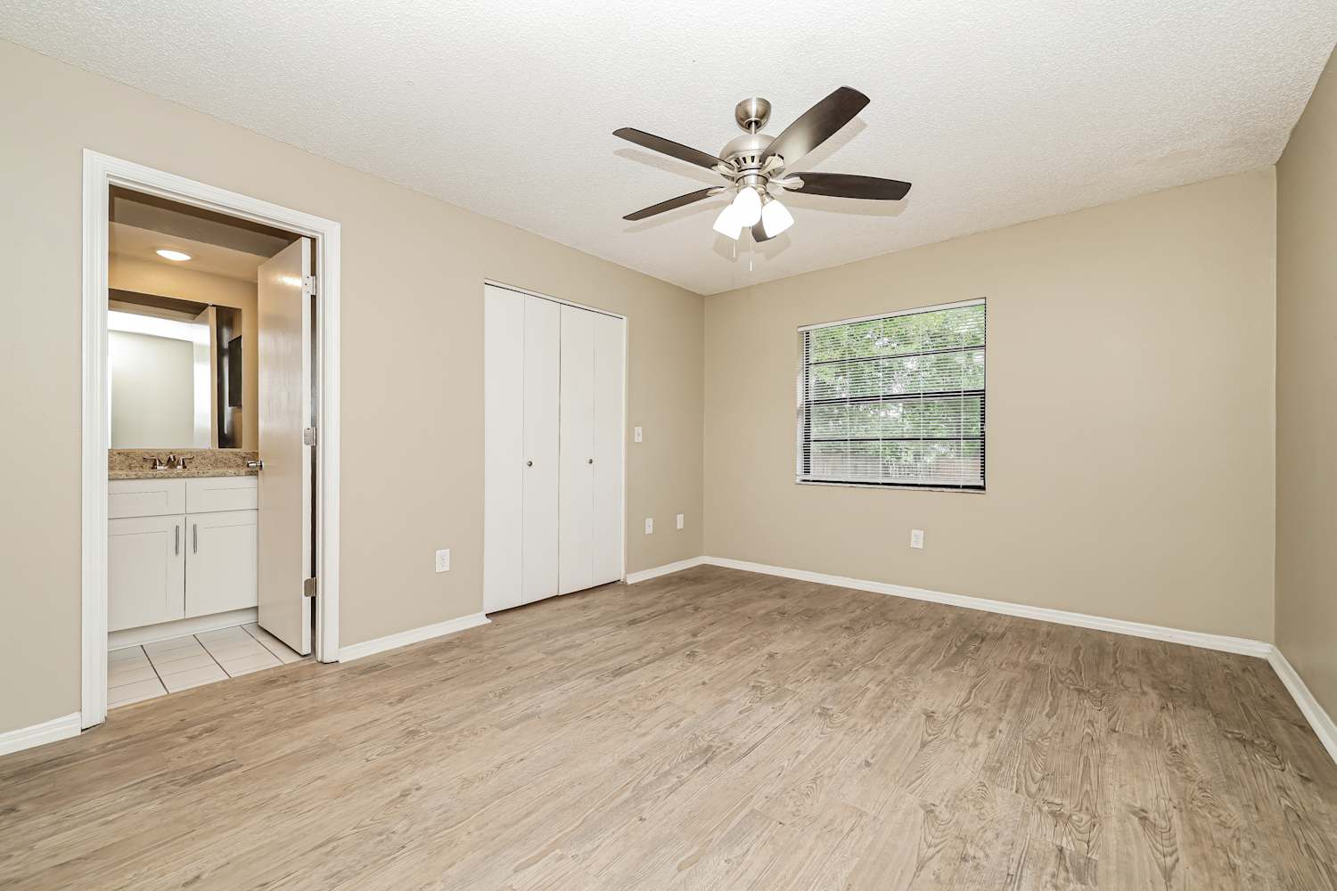 1517 Kestrel Way, Brandon photo 8
