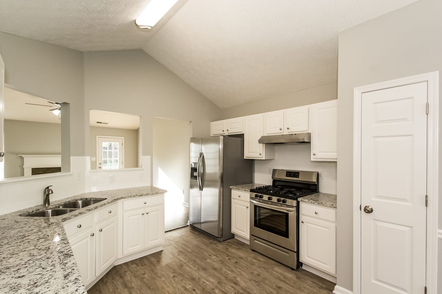 1530 Heatherton Rd, Dacula photo 9