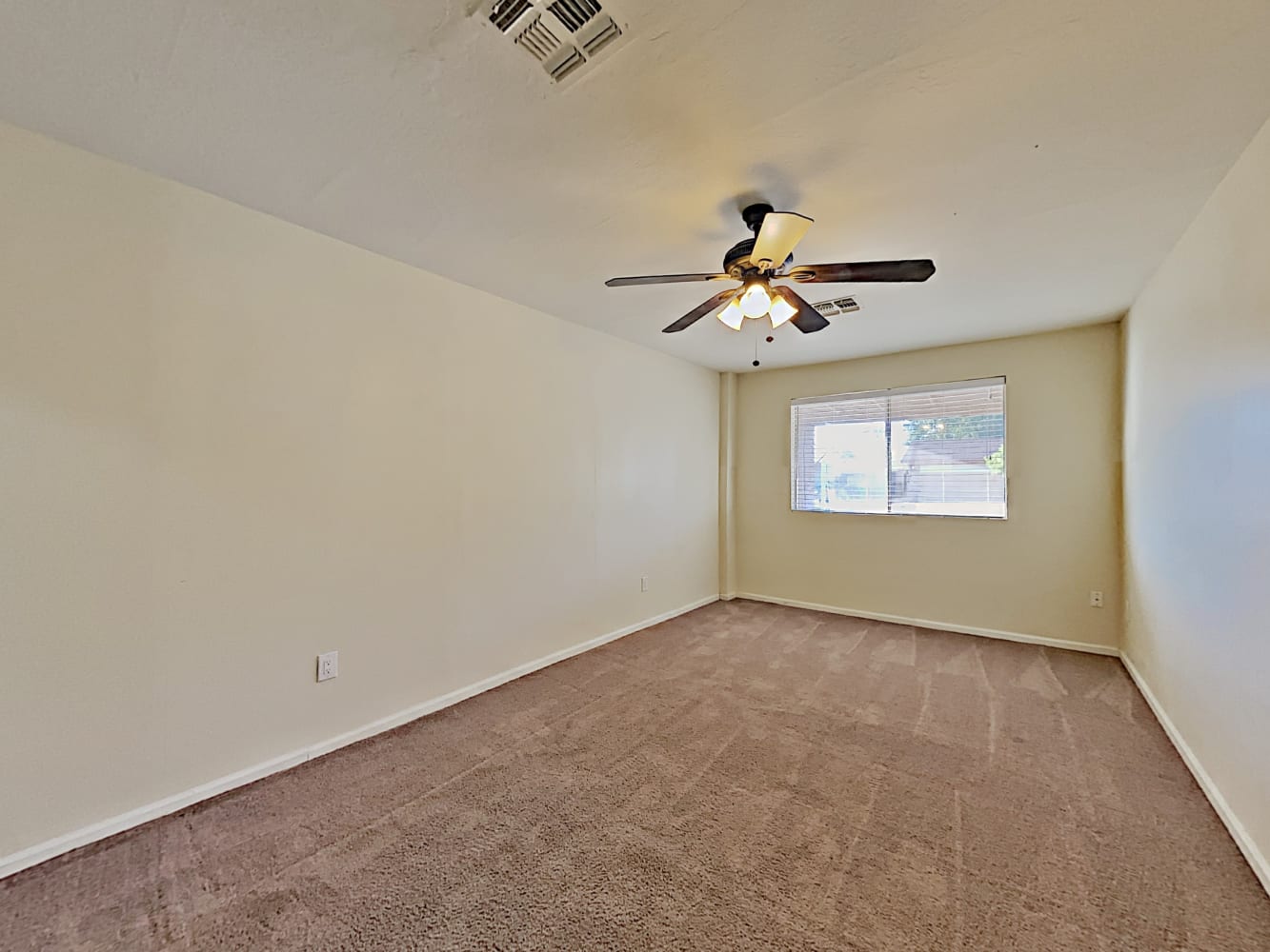1531 W Villa Rita Dr, Phoenix photo 9