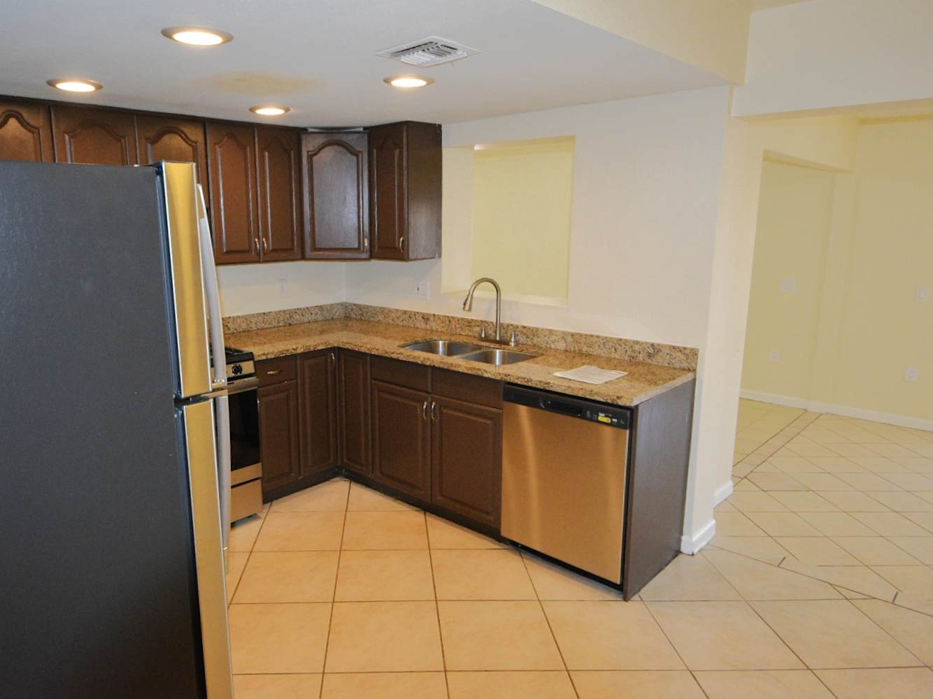 1531 W Villa Rita Dr, Phoenix photo 7