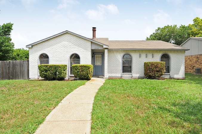 1534 Coffeyville Trl, Grand Prairie photo 1