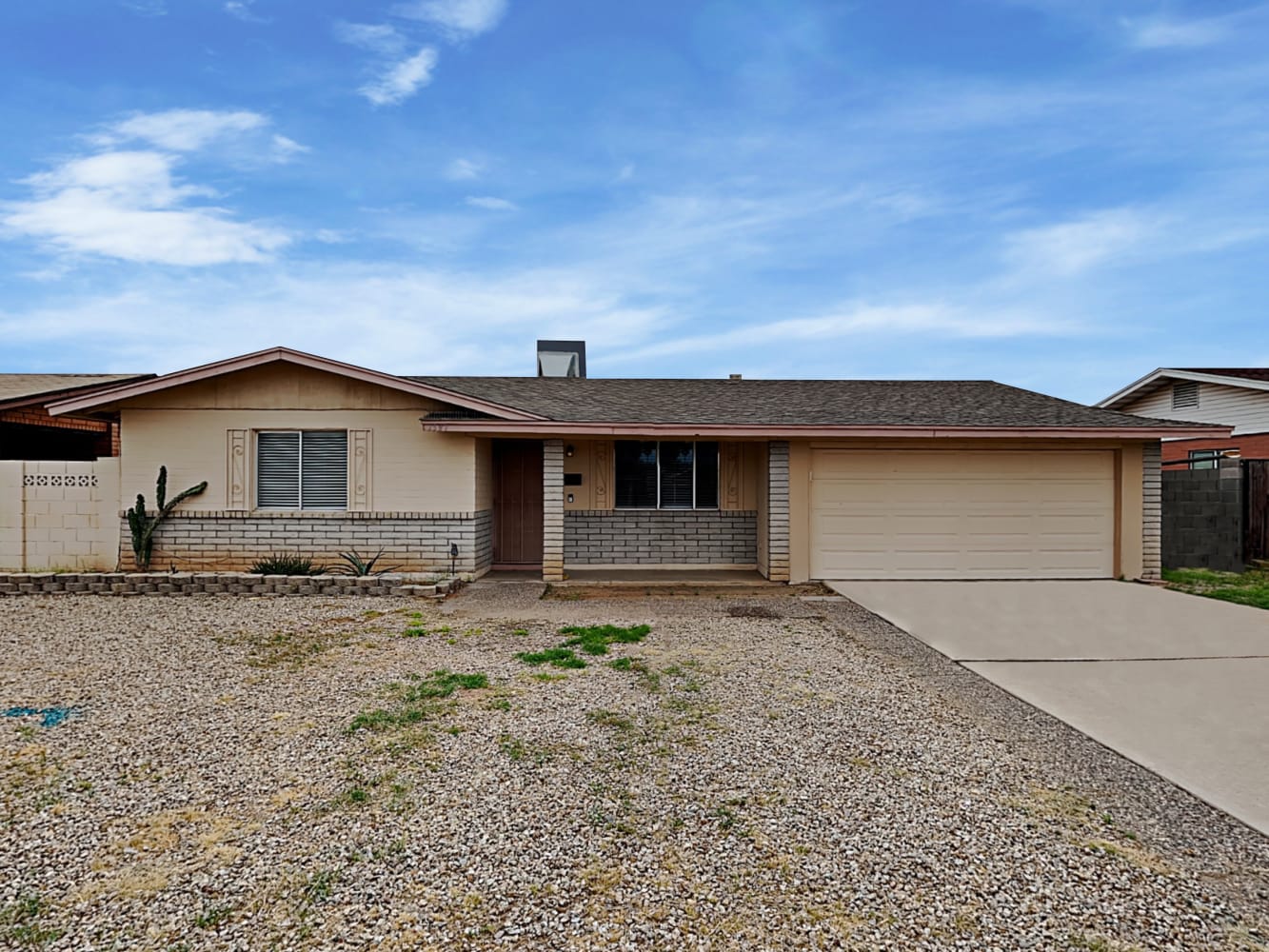 Front of 1537 E 6th Ave, Mesa, AZ