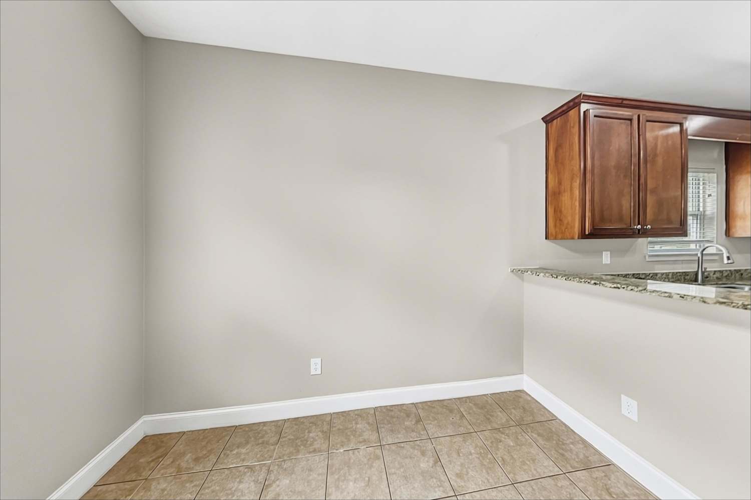 154 Shoal Park Dr, McDonough photo 8