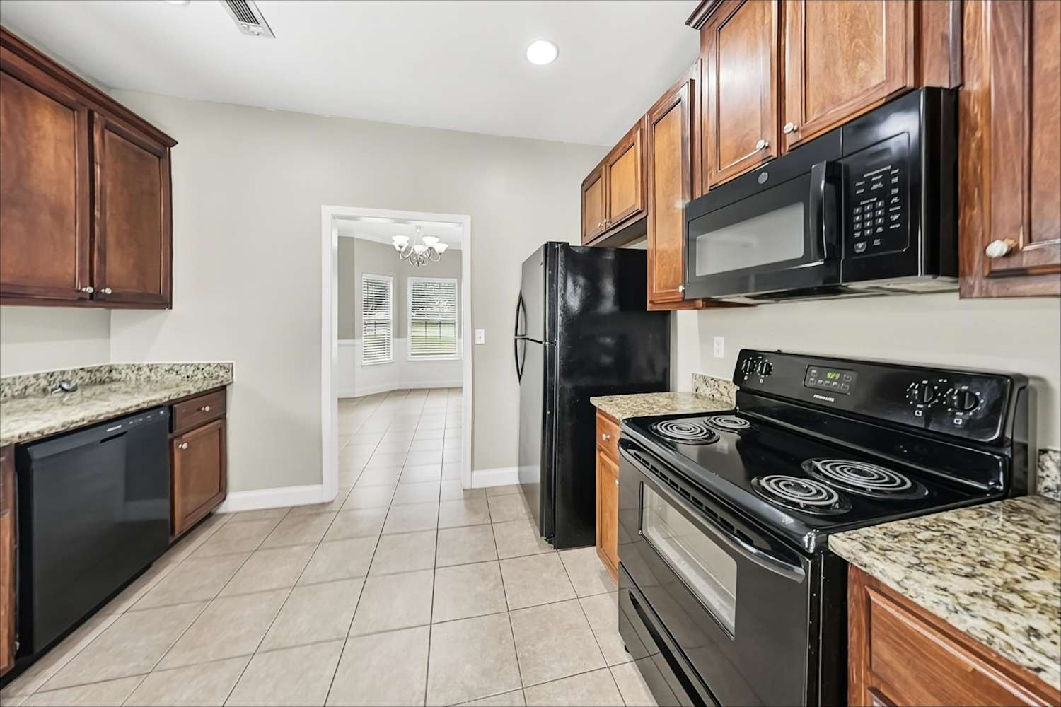 154 Shoal Park Dr, McDonough photo 9