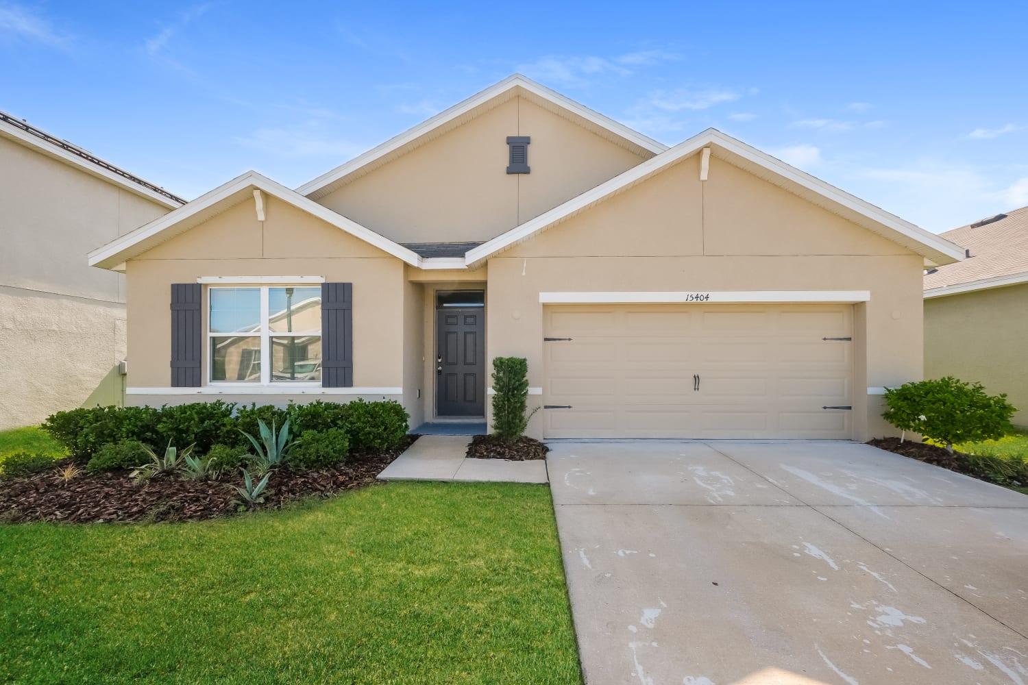 Front of 15404 Gopher Trop Pl, Ruskin, FL