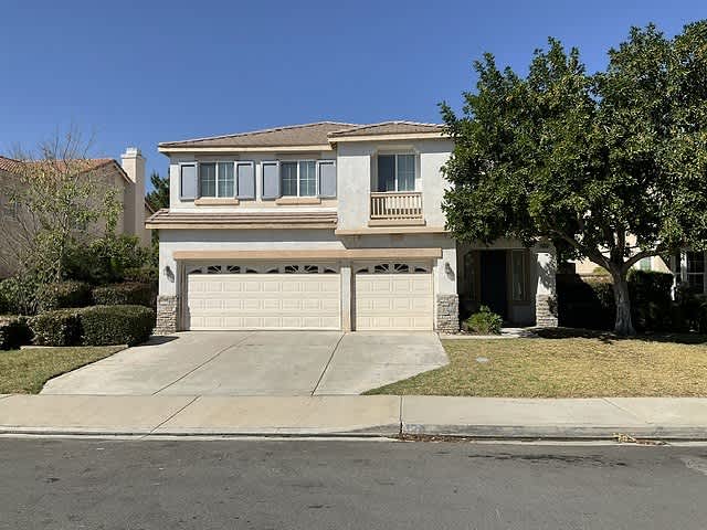 Front of 15418 Rochelle St, Fontana, CA