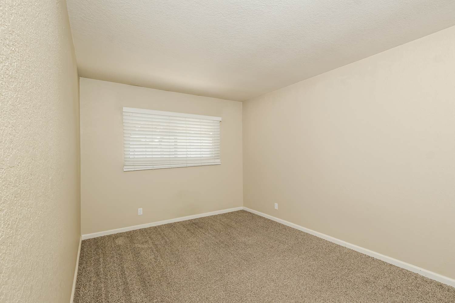 1542 Claremont Dr, Manteca photo 9