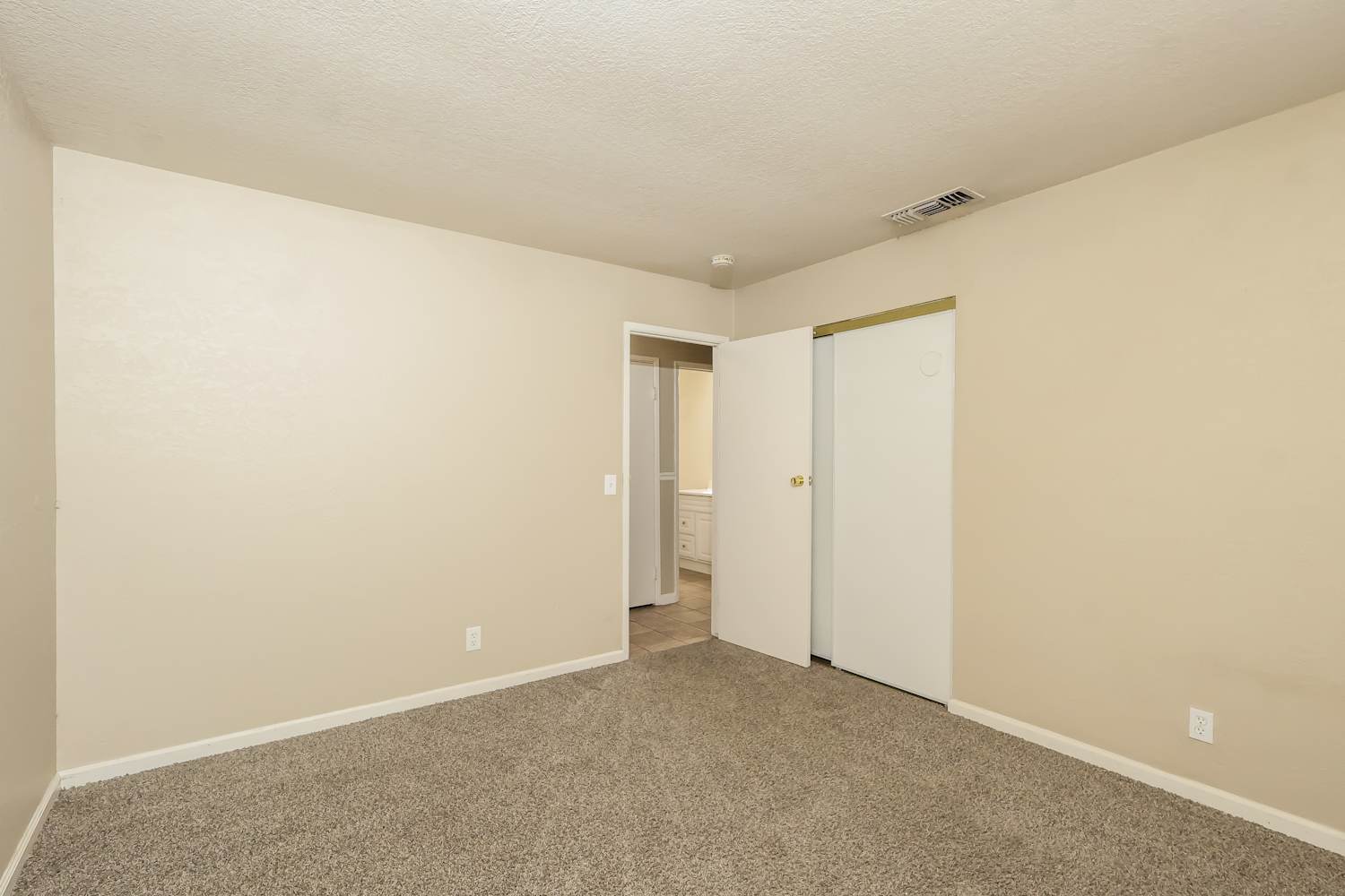 1542 Claremont Dr, Manteca photo 13