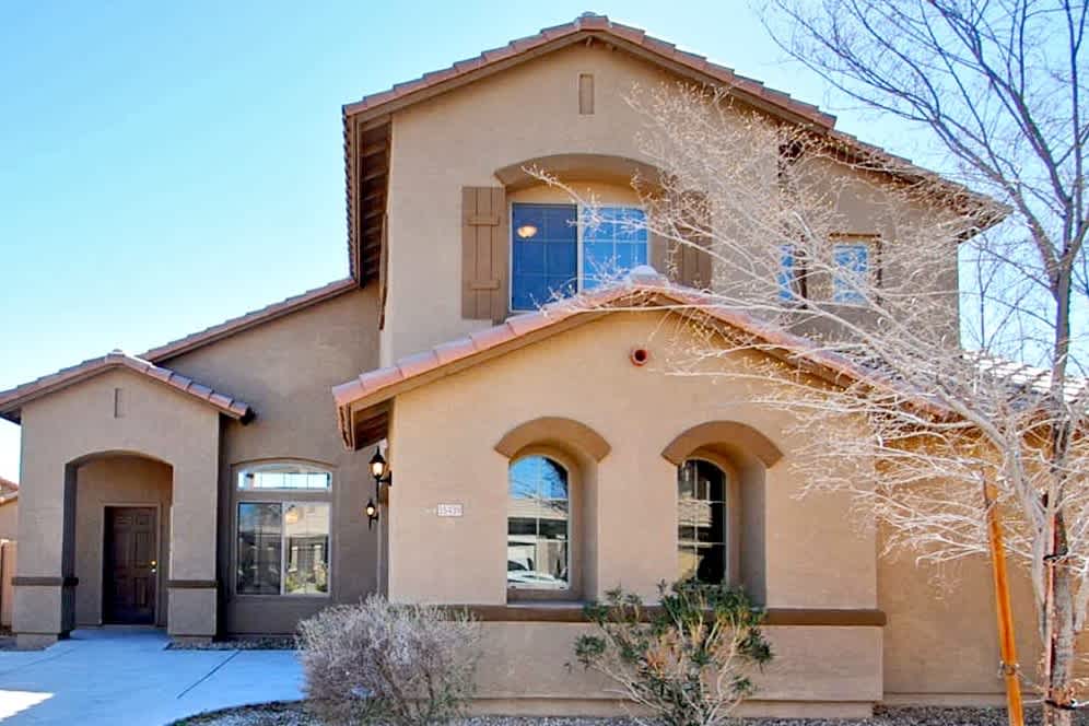 15439 W Cottonwood Cir, Surprise photo 1