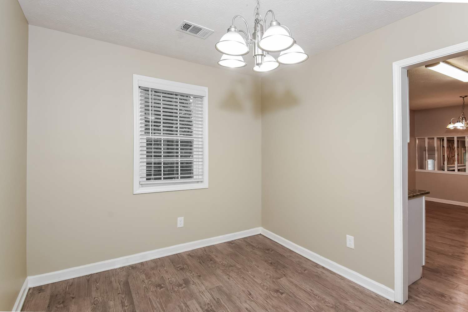 1545 Haynes Ct, Grayson photo 10