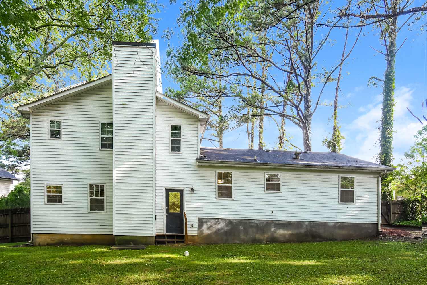 1545 Haynes Ct, Grayson photo 17