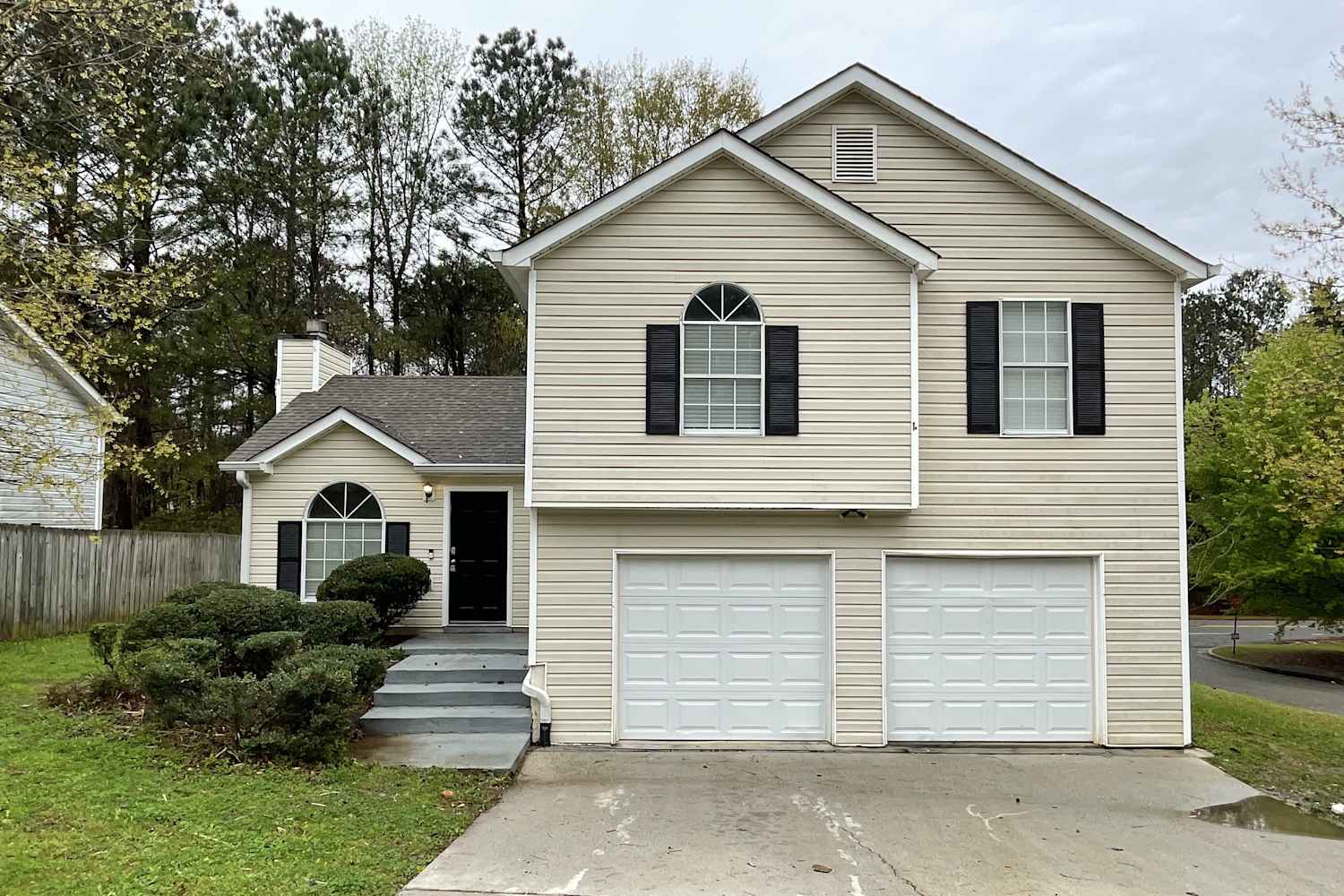 Front of 155 Brandon Ridge Cir, Stockbridge, GA