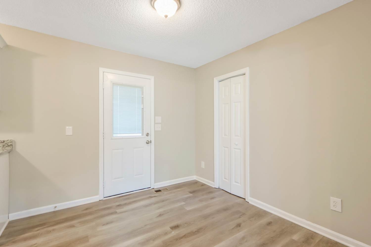 155 Russell Dr, Hiram photo 7