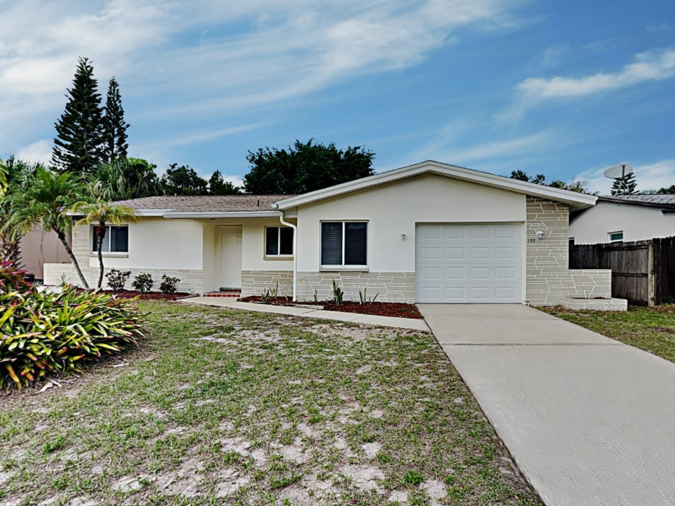 Front of 155 Talley Dr, Palm Harbor, FL