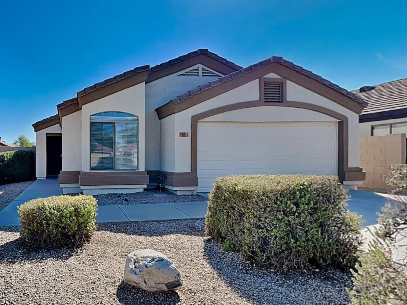 Front of 15511 W Mauna Loa Ln, Surprise, AZ