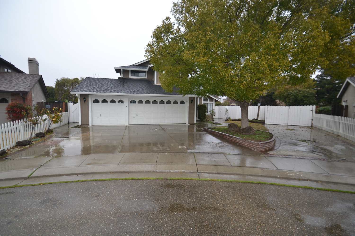 1553 Lenay Ct, Manteca photo 1